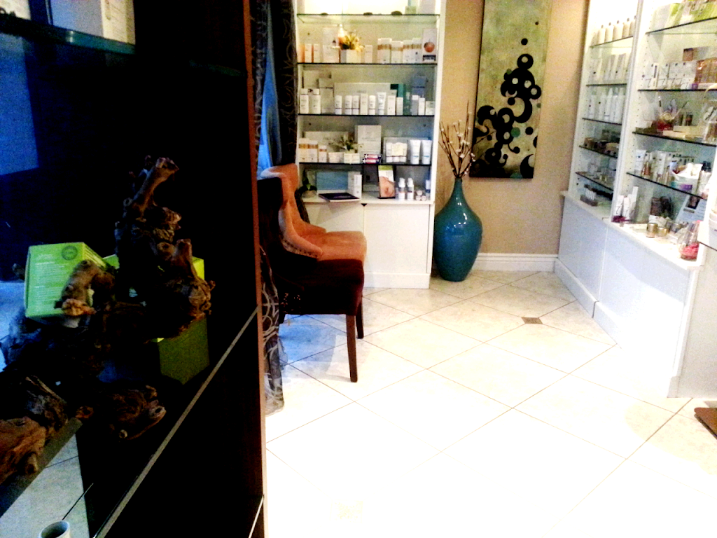 Akoya Face + Body | 505 E NASA Pkwy, Webster, TX 77598, USA | Phone: (281) 488-8797