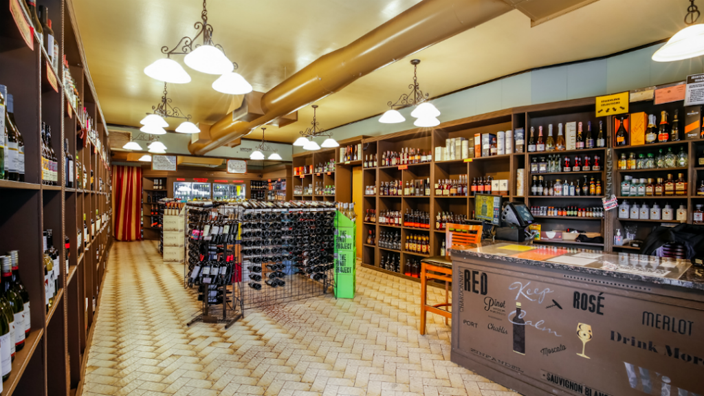 Fine Wines & Liquors 11211 | 303 Graham Ave, Brooklyn, NY 11211, USA | Phone: (718) 388-1900