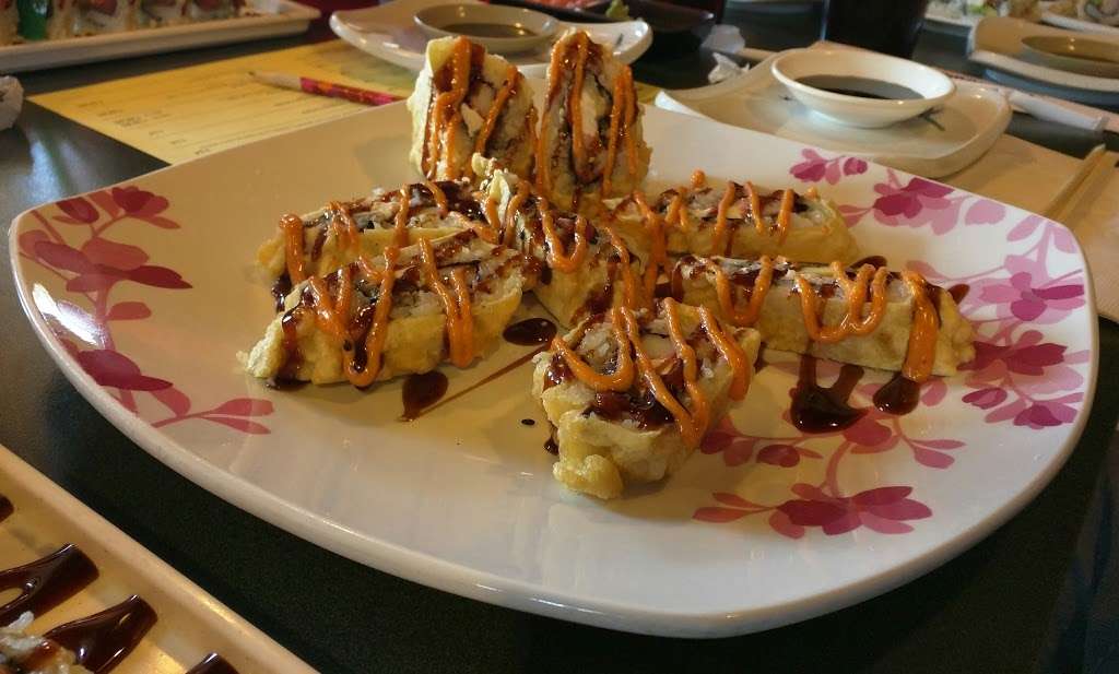 Yokohama Japanese Cuisine and Sushi | Yokohama, 67 N madison Ave, Greenwood, IN 46142 | Phone: (317) 859-1888