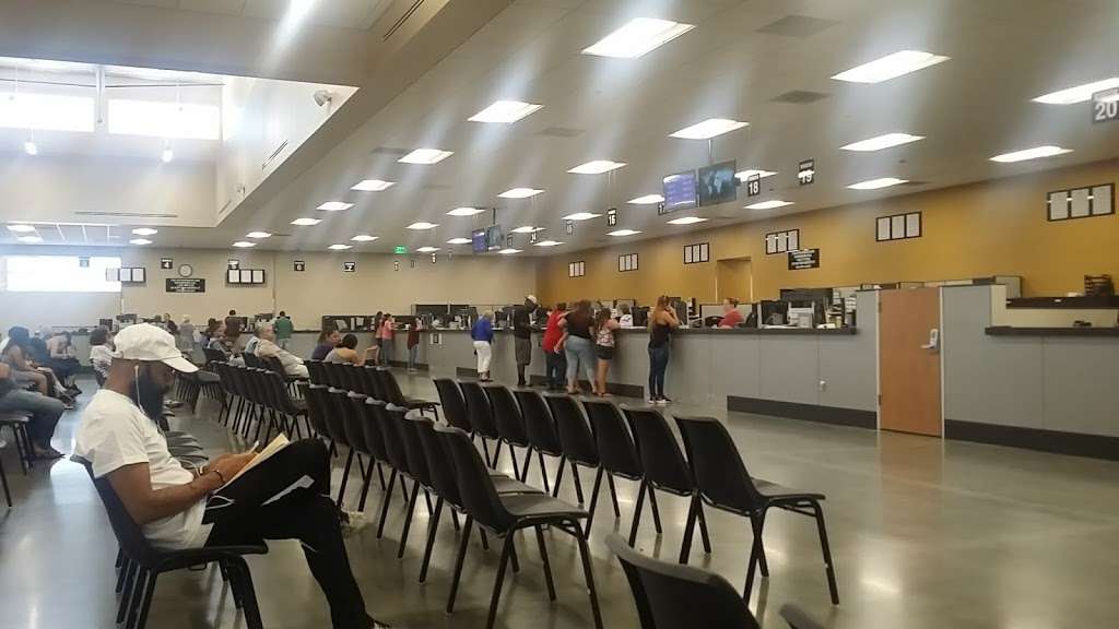 Lancaster DMV | 721 W Ave L-6, Lancaster, CA 93534, USA | Phone: (800) 777-0133