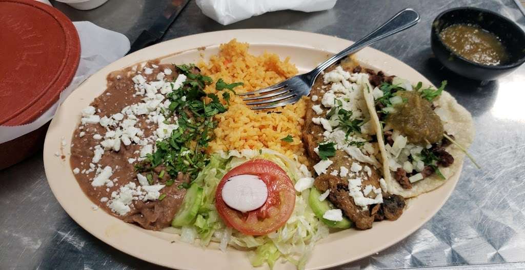 El Huarache Mexican Food | 1014 N Waterman Ave # A, San Bernardino, CA 92410 | Phone: (909) 889-4993