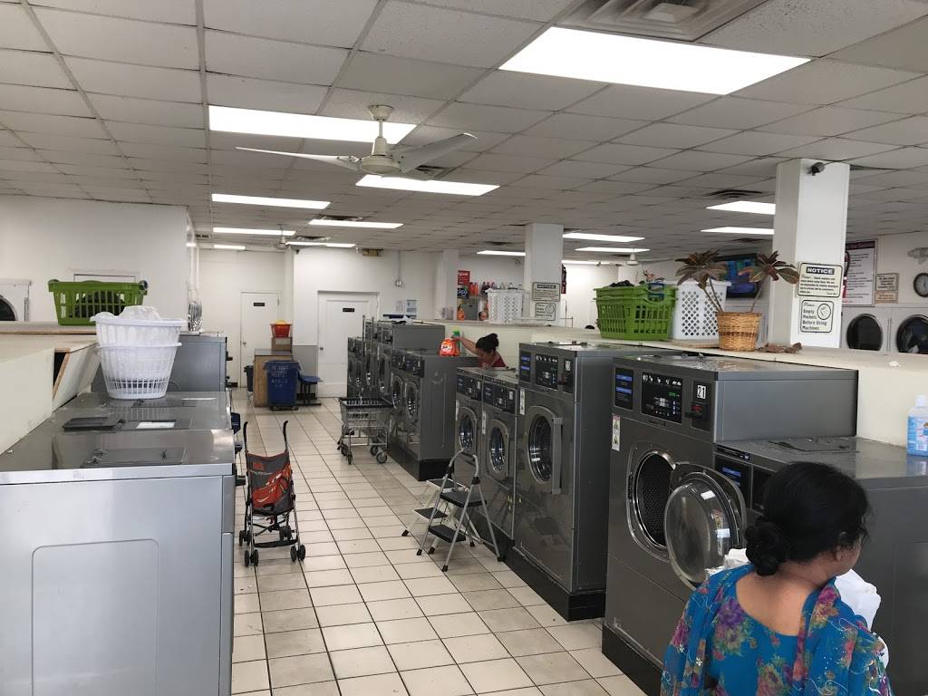 J & Js Coin Laundromat | 12206 Veirs Mill Rd, Silver Spring, MD 20906, USA | Phone: (301) 933-5100