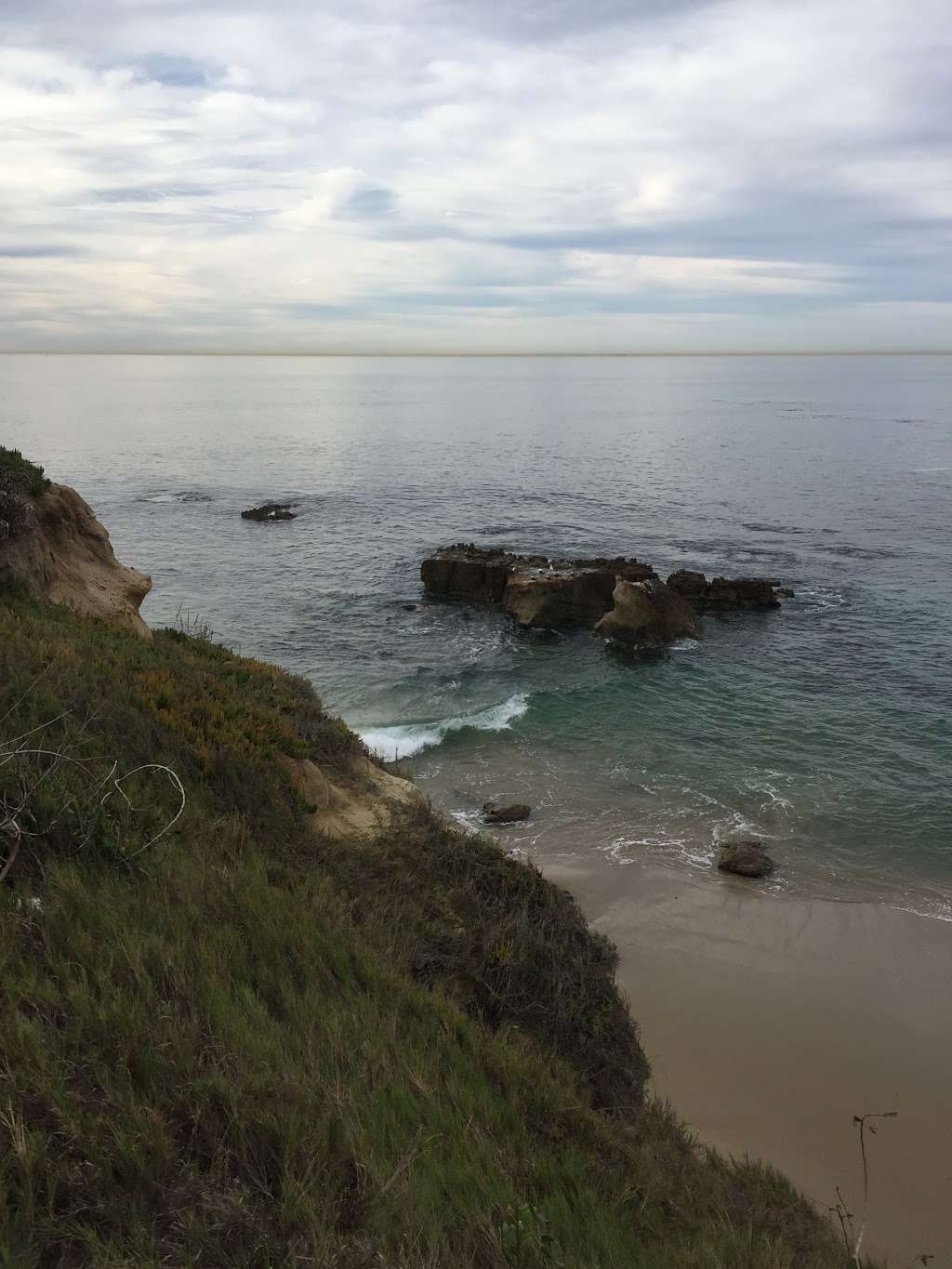 Flag Memorial | 400 Cliff Dr, Laguna Beach, CA 92651, USA