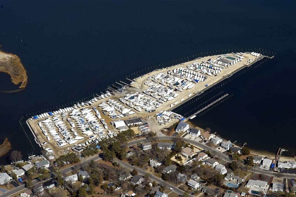 Manasquan River Club | A Safe Harbor Marina | 217 Riverside Dr N, Brick, NJ 08724, USA | Phone: (732) 840-0300