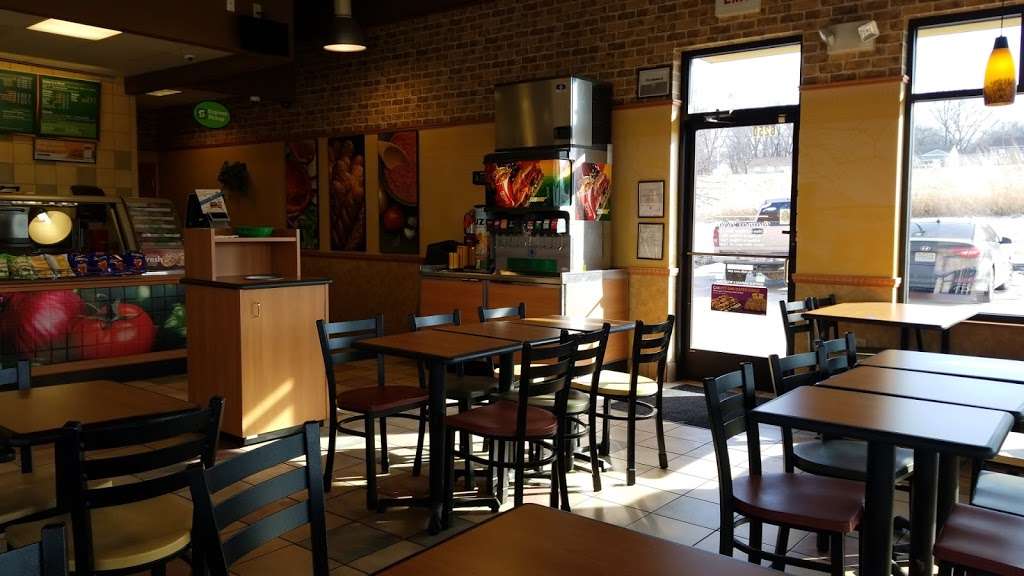 Subway Restaurants | 6250 MO-150, Highway, Grandview, MO 64030, USA | Phone: (816) 763-0533