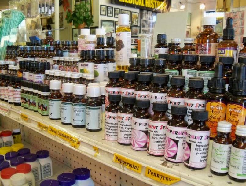 Champions Pharmacy and Herb Store | 2369 Elvis Presley Blvd, Memphis, TN 38106, USA | Phone: (901) 948-6622