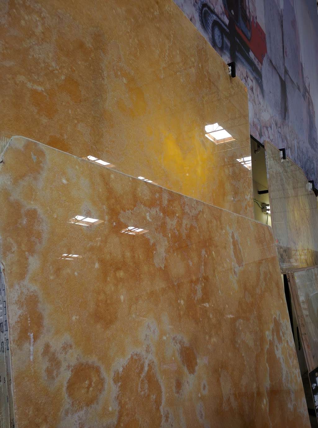 Modul Marble | 8861 San Fernando Rd, Sun Valley, CA 91352, USA | Phone: (818) 767-4528