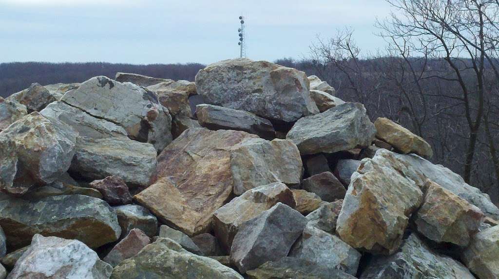 Large Pile of Rocks | Appalachian Trail, Hardwick Township, NJ 07825, USA