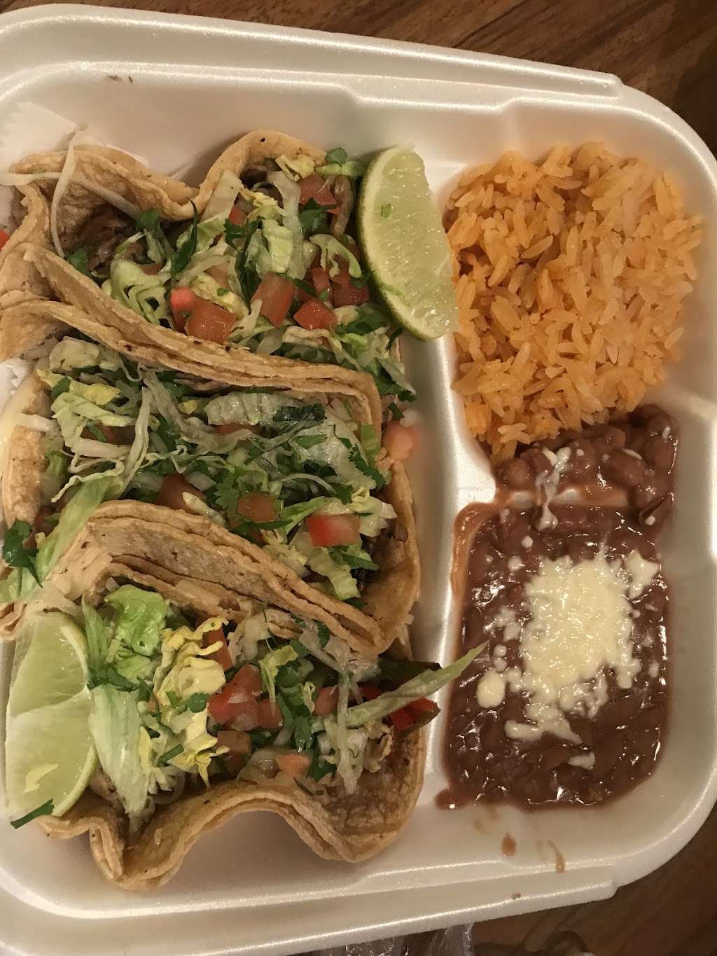 My Little Kitchen Mexican Food | 4031 Dempster Street, Skokie, IL 60076 | Phone: (847) 324-9912