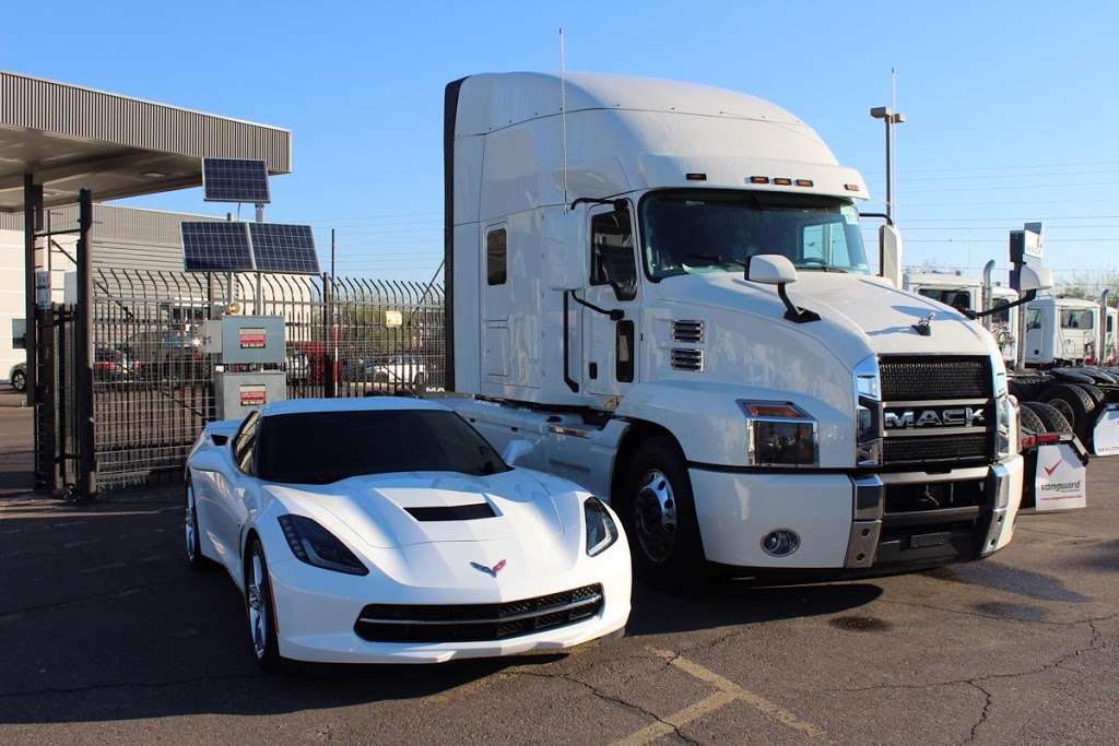 Vanguard Truck Center - Phoenix Mack Volvo | 2402 S 19th Ave, Phoenix, AZ 85009, USA | Phone: (602) 258-4500