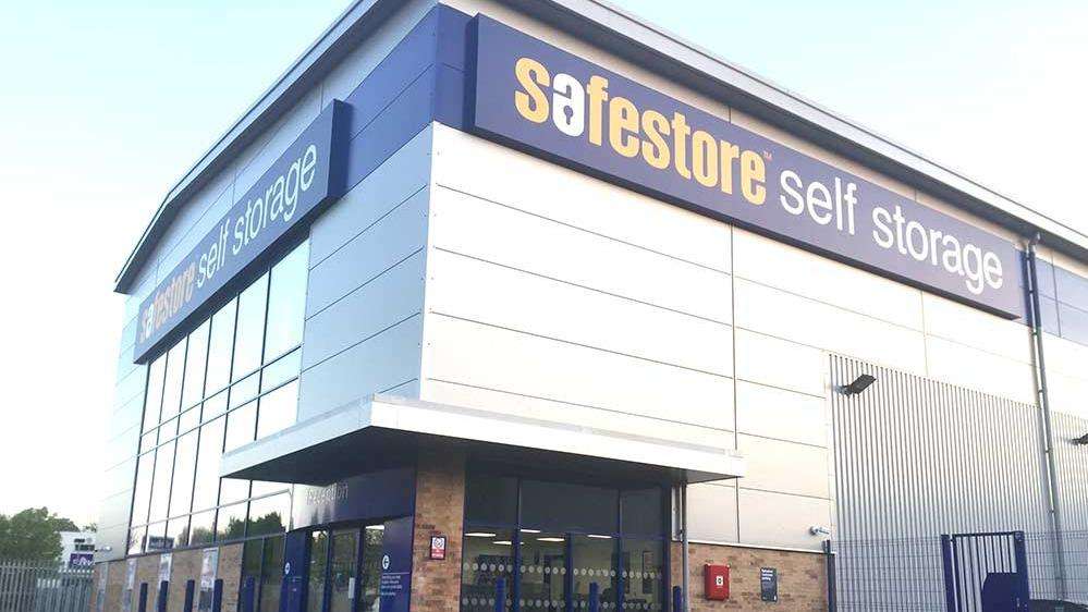 Safestore Self Storage Mitcham | 100 Morden Rd, Mitcham CR4 4DA, UK | Phone: 020 3961 7088