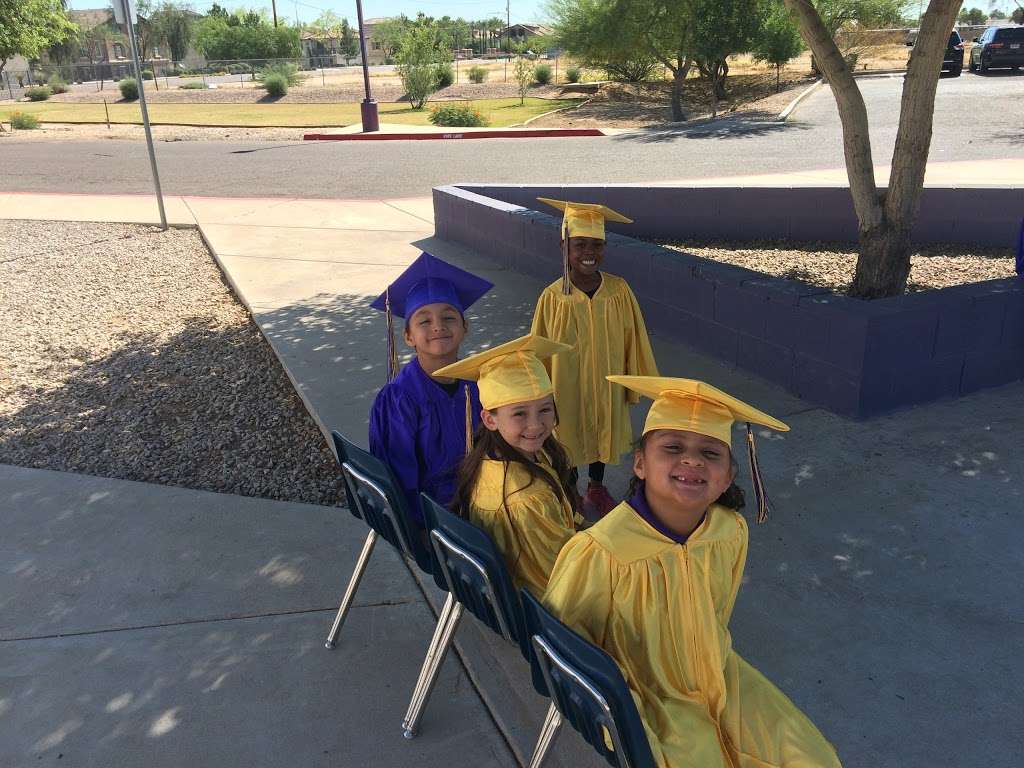 South Pointe Elementary School | 2033 E Southern Ave, Phoenix, AZ 85040 | Phone: (602) 276-1943