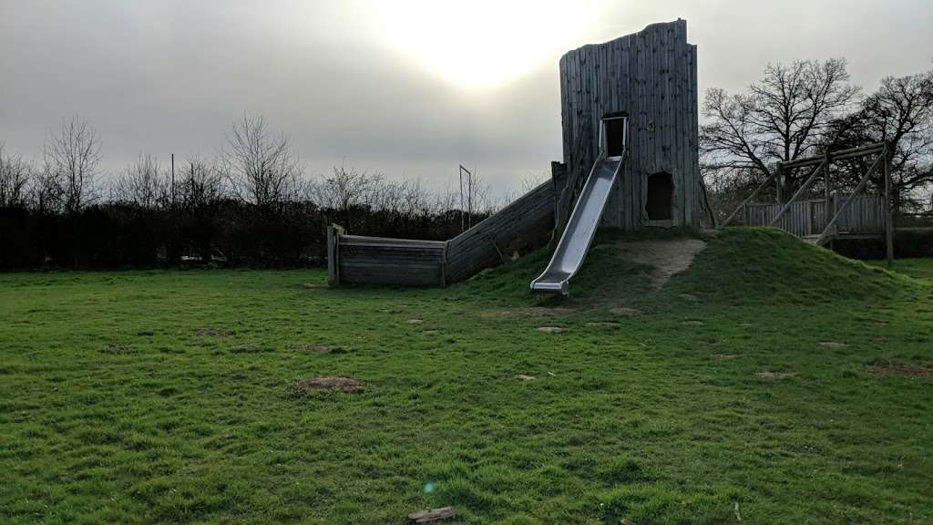 Leigh Playground | Leigh, Reigate RH2 8NP, UK