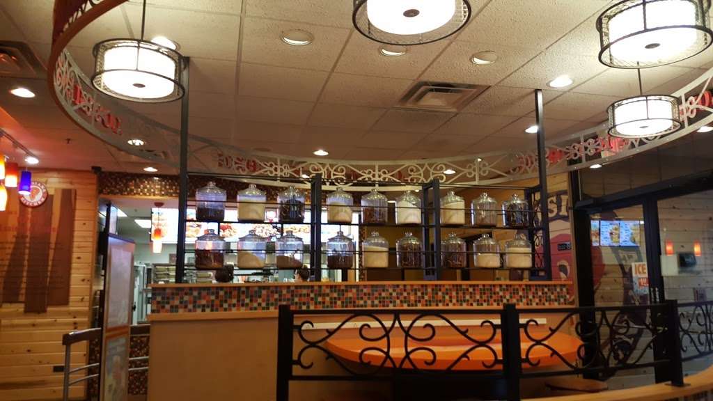 Popeyes Louisiana Kitchen | 5108 Clarence Dr, Naperville, IL 60564 | Phone: (630) 922-9897