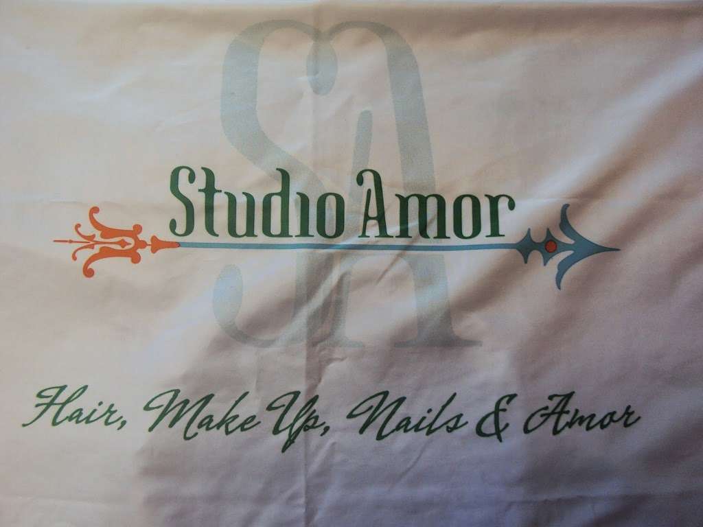 Studio Amor | 104 W Main St #104, Wales, WI 53183, USA | Phone: (262) 901-5100