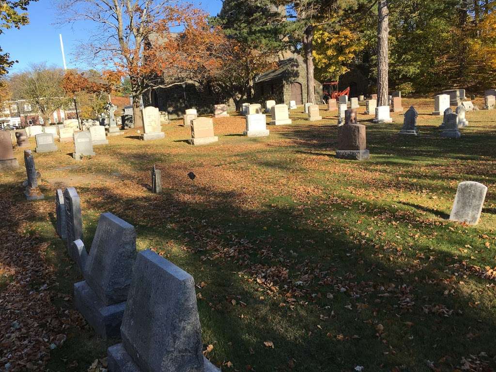 Greenlawn Cemetery | Nahant, MA 01908 | Phone: (781) 581-0018