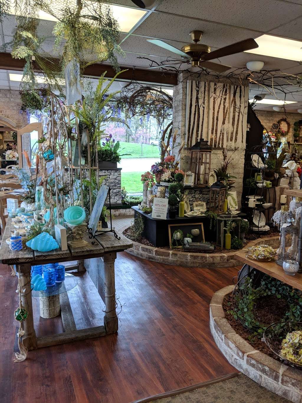 Richardsons Flowers and Gifts | 816 S Main St, Bel Air, MD 21014, USA | Phone: (410) 838-3883