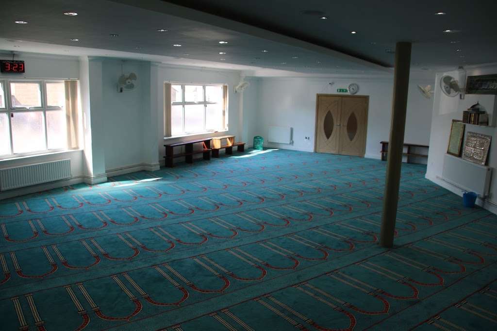 Gravesend & Dartford Muslim Association | Brunswick Walk, Gravesend DA12 2SP, UK