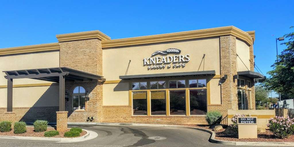 Kneaders Bakery & Cafe | 10112 W McDowell Rd, Avondale, AZ 85323, USA | Phone: (623) 209-0000