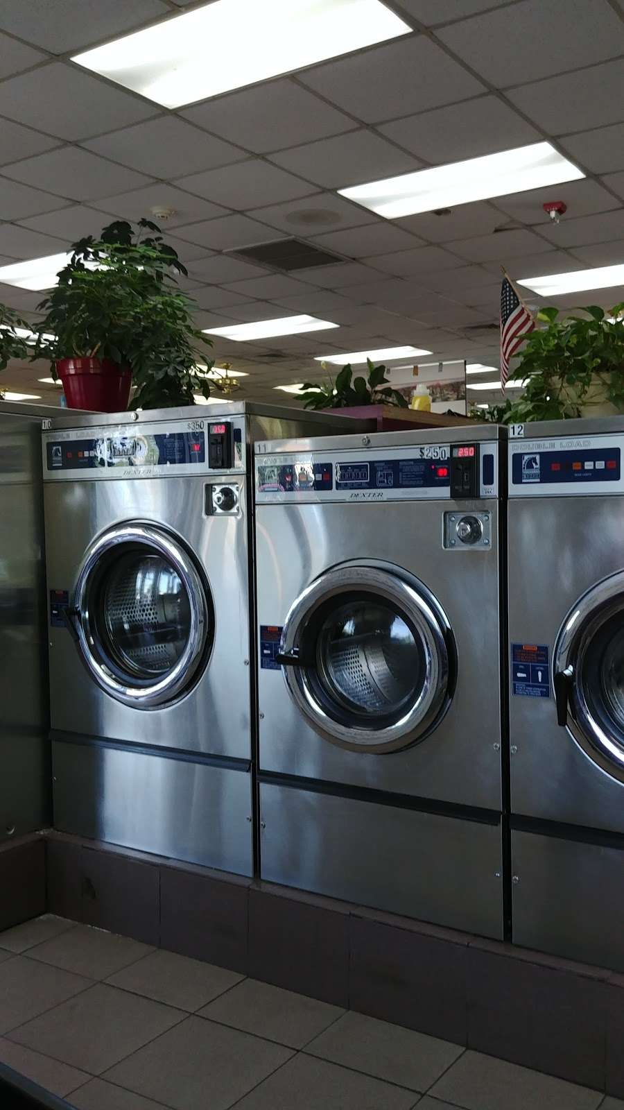 Delsea Laundromat and Dry Cleaners | 6207, 1185 S Delsea Dr, Vineland, NJ 08360 | Phone: (856) 696-8287