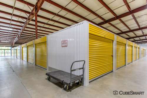 CubeSmart Self Storage | 2919 TX-146, Bacliff, TX 77518, USA | Phone: (281) 607-0000