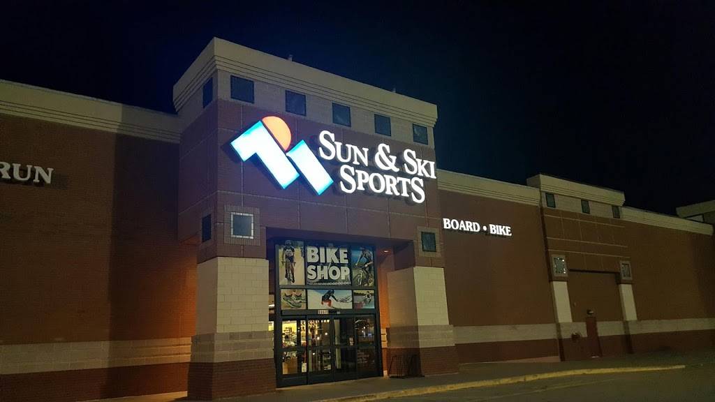 Sun & Ski Sports | 11170 N Central Expy #100, Dallas, TX 75243, USA | Phone: (214) 442-7007