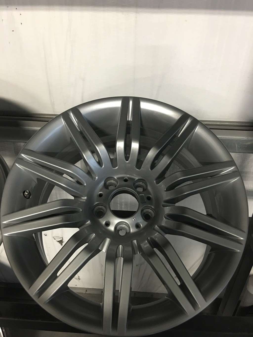 Alloy Wheel Repair Specialists | 609 Spring Hill Dr #900, Spring, TX 77386, USA | Phone: (713) 705-0069