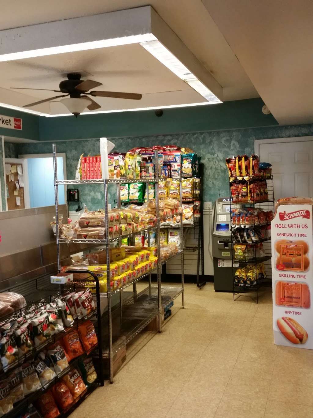 Marcus Hook Deli | 520 Market St, Marcus Hook, PA 19061 | Phone: (484) 483-7652