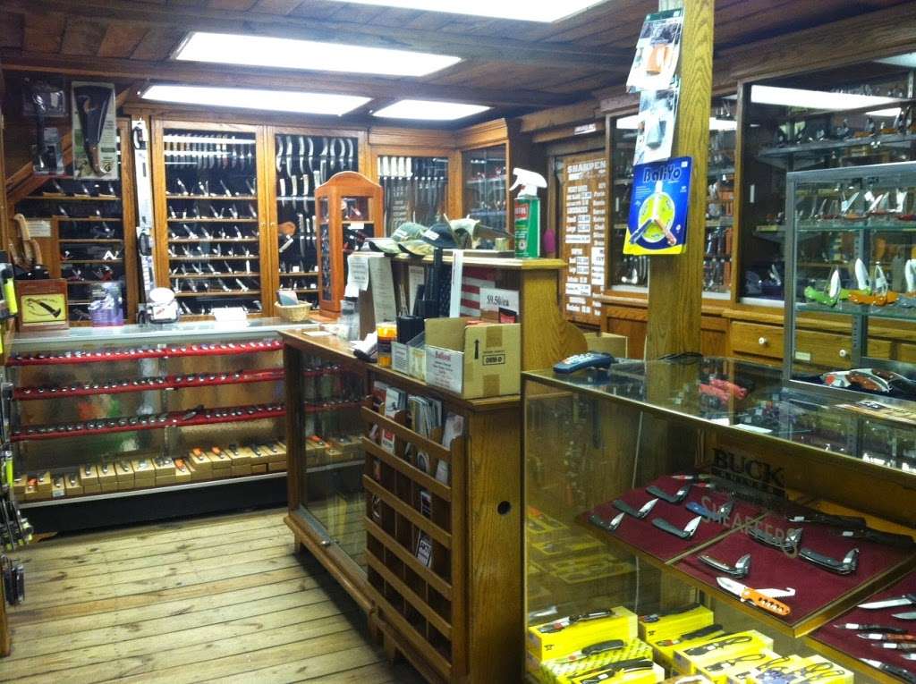 Willey Knives | 14210 Sugar Hill Rd, Greenwood, DE 19950, USA | Phone: (302) 349-4070