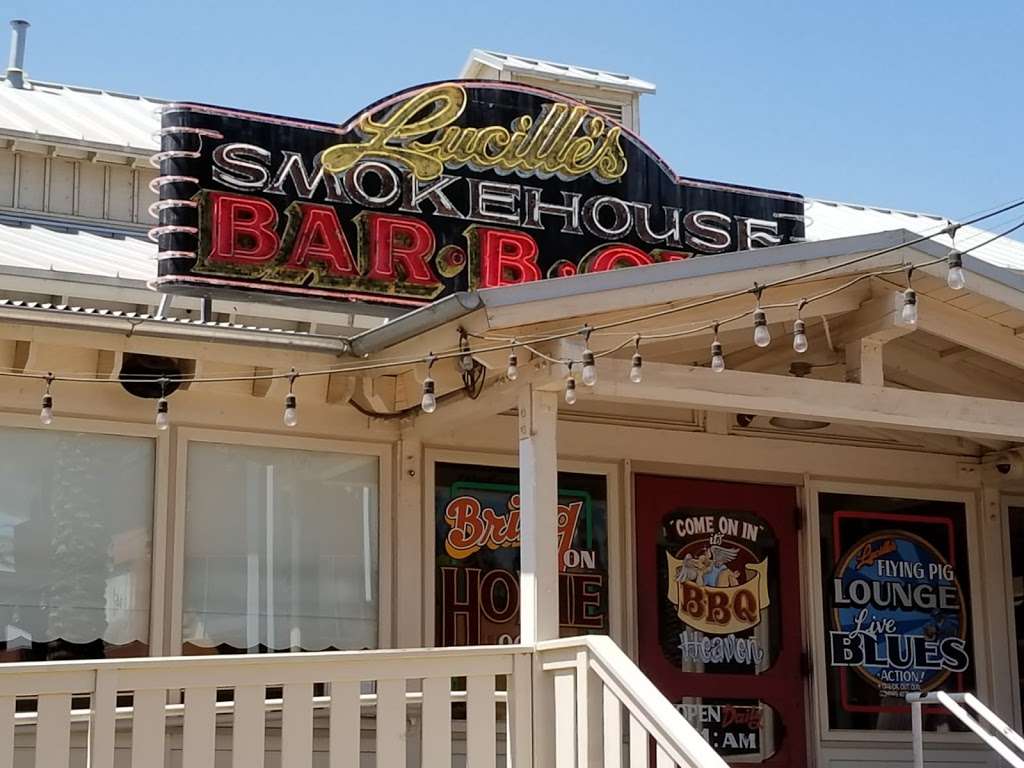 Lucilles Smokehouse Bar-B-Que | Tempe Marketplace, 2030 E Rio Salado Pkwy, Tempe, AZ 85281, USA | Phone: (480) 966-7427