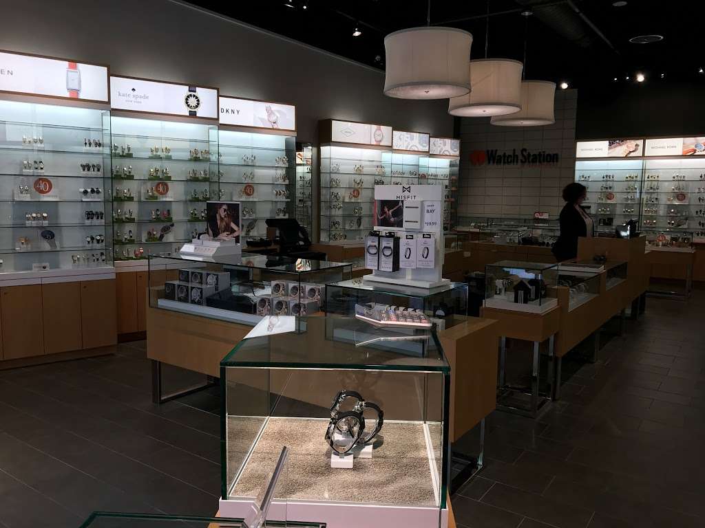 Watch Station International Outlet | 29300 Hempstead Road, 958, Cypress, TX 77433 | Phone: (281) 758-4023