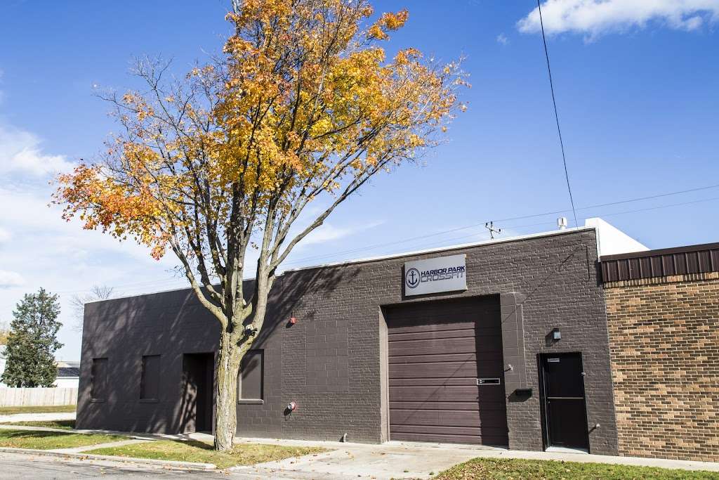 Harbor Park CrossFit | 3417 14th Ave, Kenosha, WI 53140, USA | Phone: (262) 358-9993