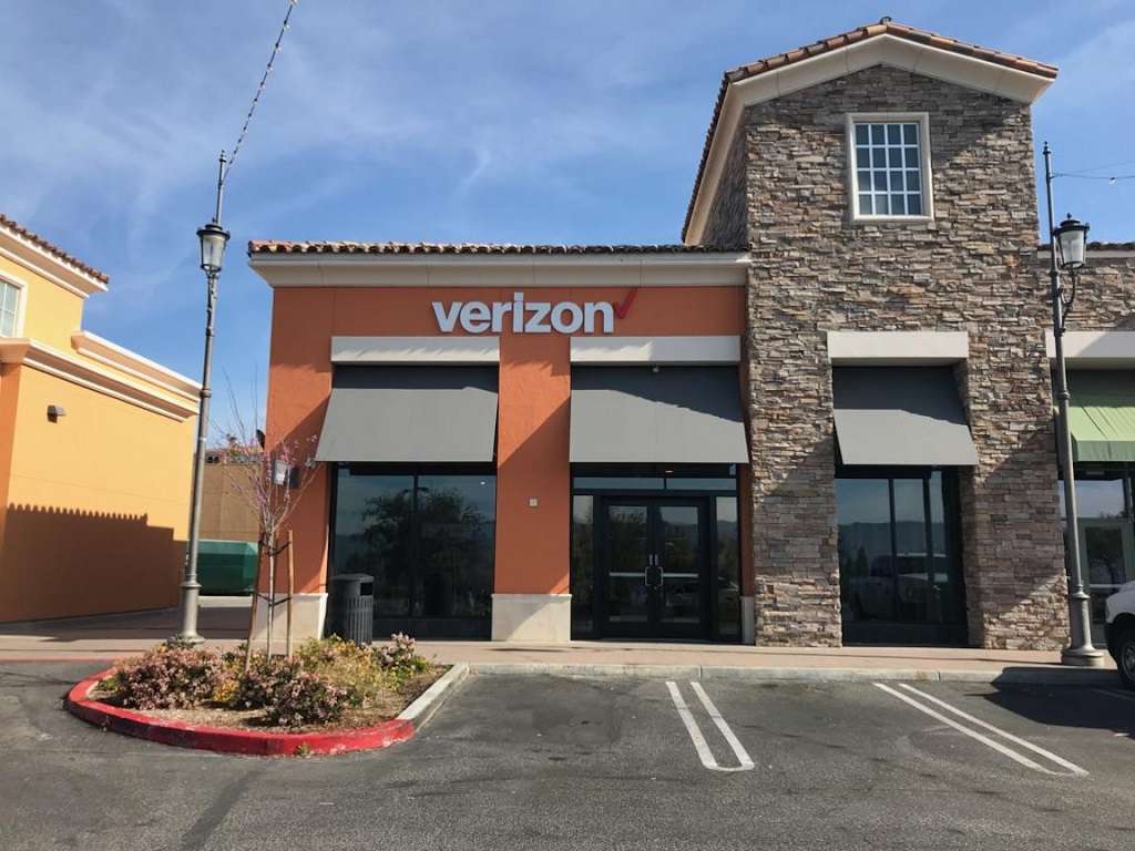 Verizon | 1555 Simi Town Center Way Suite 585, Simi Valley, CA 93065, USA | Phone: (805) 955-9035