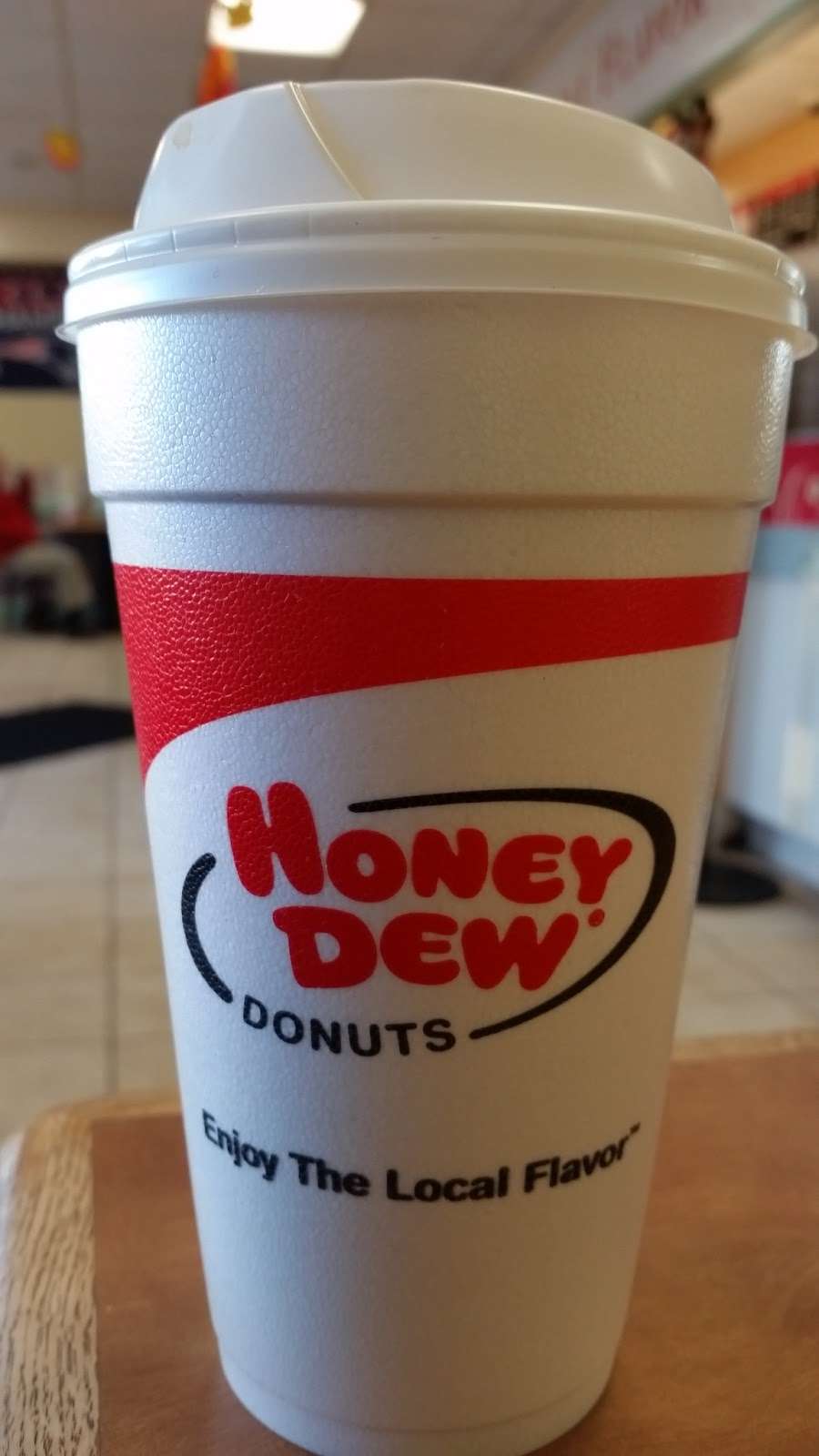 Honey Dew Donuts | 2084 Diamond Hill Rd, Cumberland, RI 02864, USA | Phone: (401) 333-2651