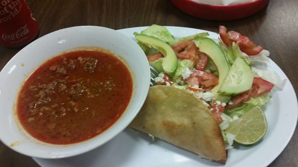 La Peñita Restaurant | 10553 San Fernando Rd, Pacoima, CA 91331 | Phone: (818) 890-9706