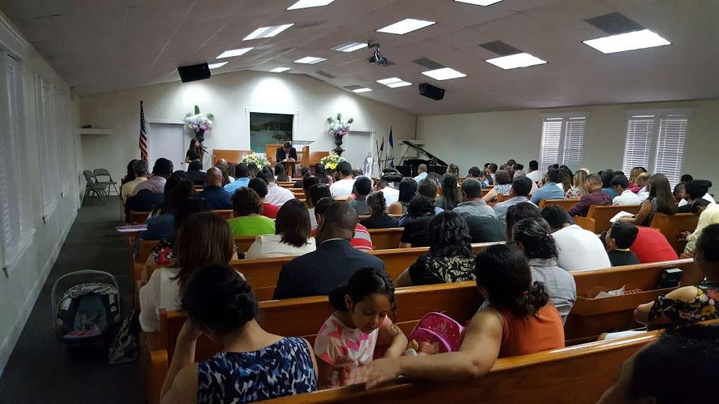 Iglesia Adventista Hispana de Conroe | Conroe, TX 77301, USA