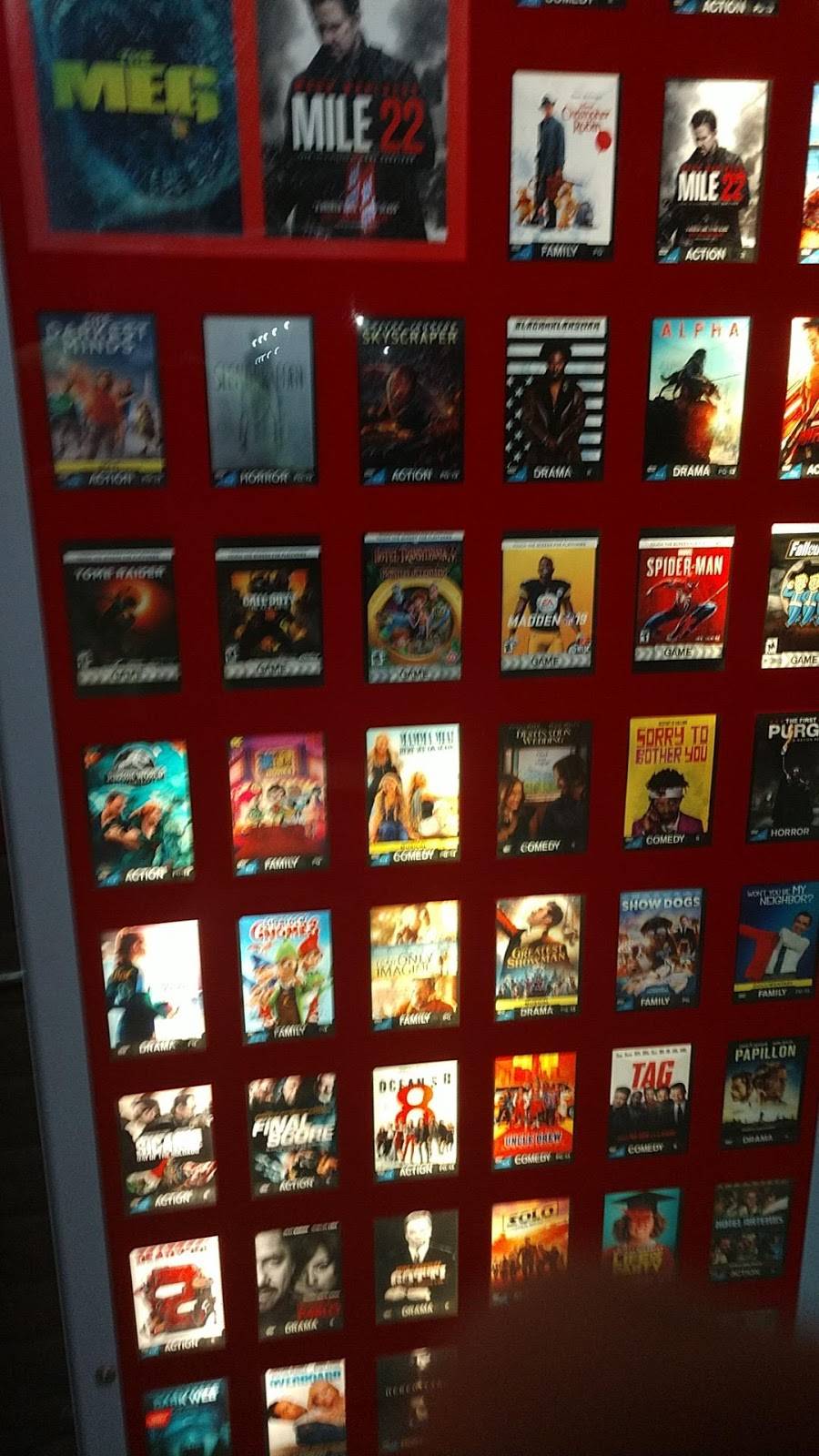 Redbox | 801 S Country Club Dr, Mesa, AZ 85210, USA | Phone: (866) 733-2693