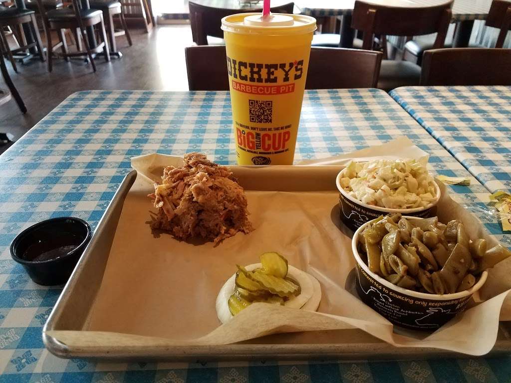 Dickeys Barbecue Pit | 15904 Crain Hwy, Brandywine, MD 20613, USA | Phone: (301) 782-7099