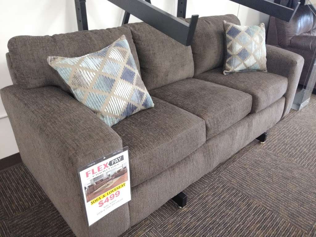 FlexPay Furniture | 6271 S 27th St, Greenfield, WI 53221, USA | Phone: (414) 282-8888