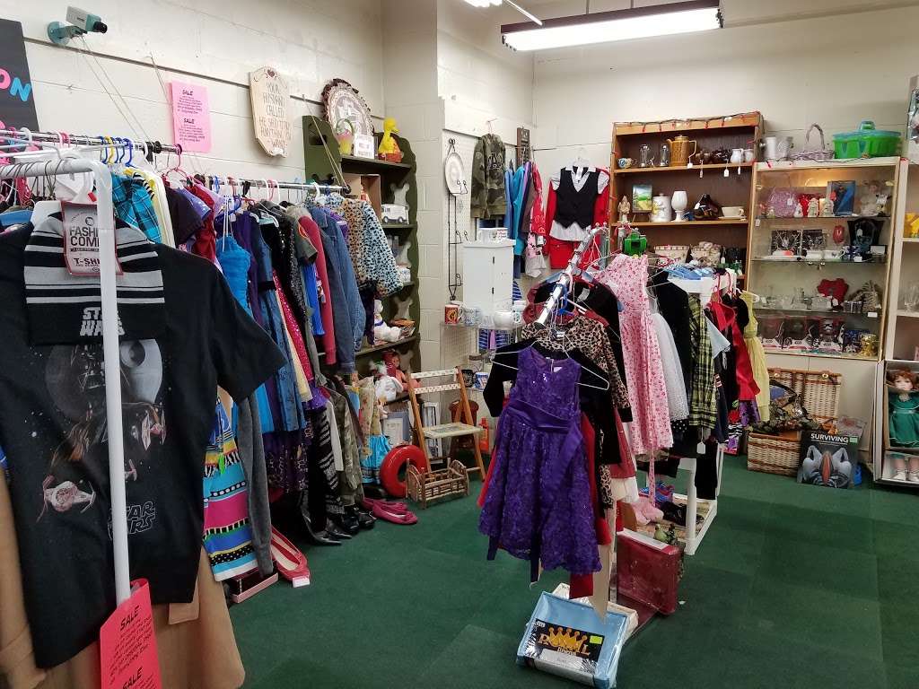 The Store, Oldies and Goodies | 9908 N Main St, Richmond, IL 60071, United States | Phone: (815) 678-7300