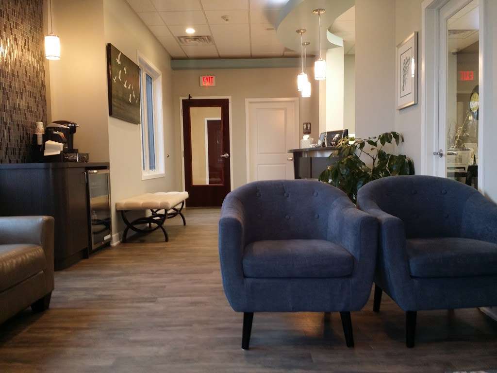 Krouth Dental | 1016 Douglas Rd a, Oswego, IL 60543, USA | Phone: (630) 554-5244