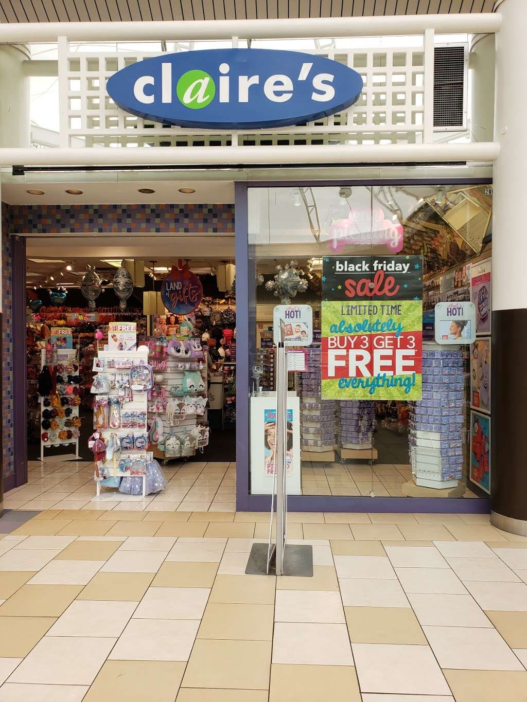 Claires | 6909 N Loop 1604 E #2065, San Antonio, TX 78247, USA | Phone: (210) 651-5177