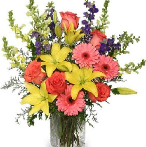 Royalty Flowers by Adams Apple Florist | 2408 Hollister Terrace, Glendale, CA 91206, USA | Phone: (818) 762-1138