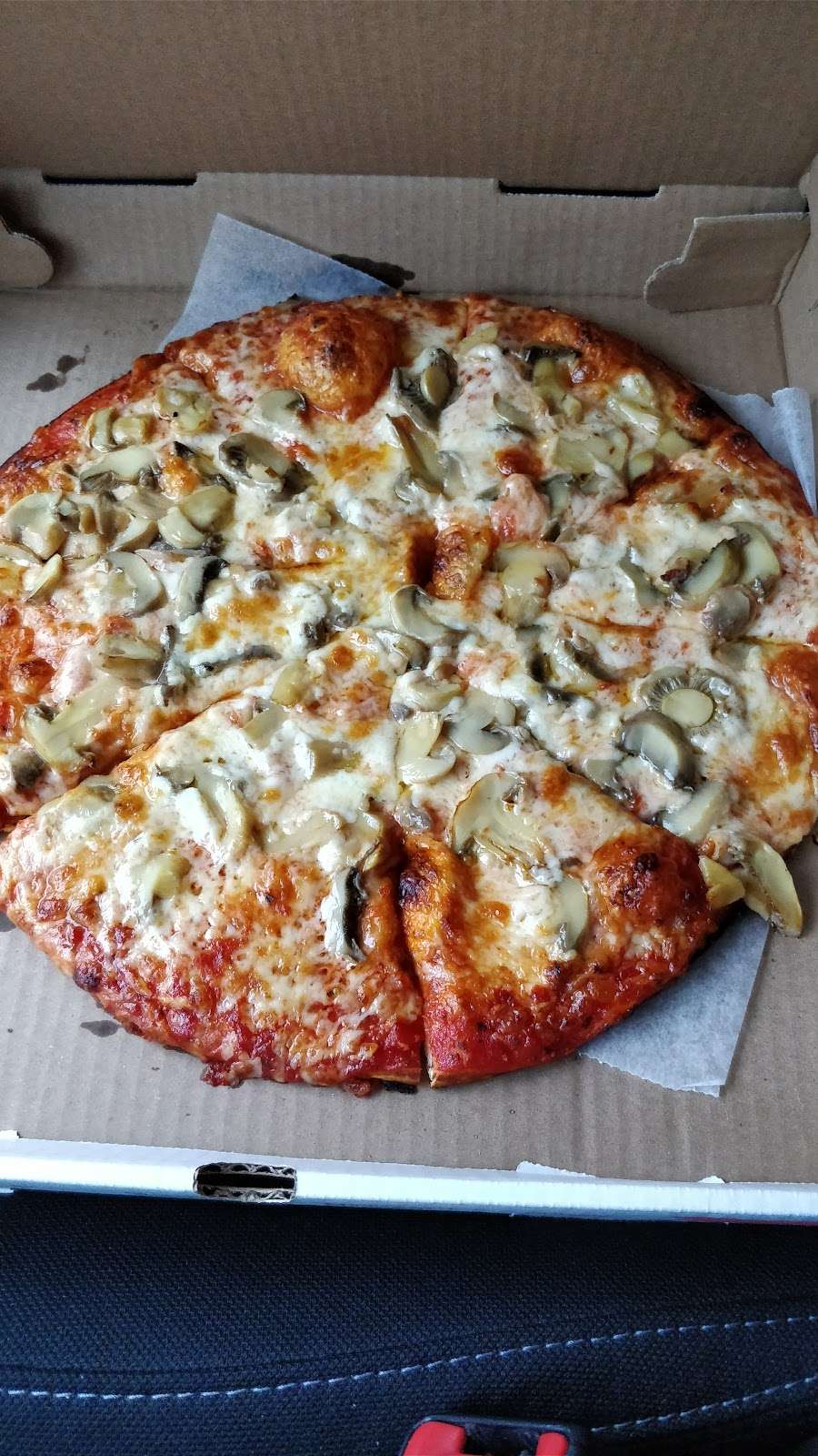Dennenos Pizza | 545 Pearl St, Stoughton, MA 02072, USA | Phone: (781) 344-9803