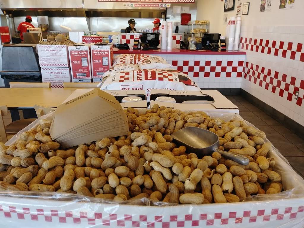 Five Guys | 1121 Unser Blvd SE, Rio Rancho, NM 87124, USA | Phone: (505) 896-9700