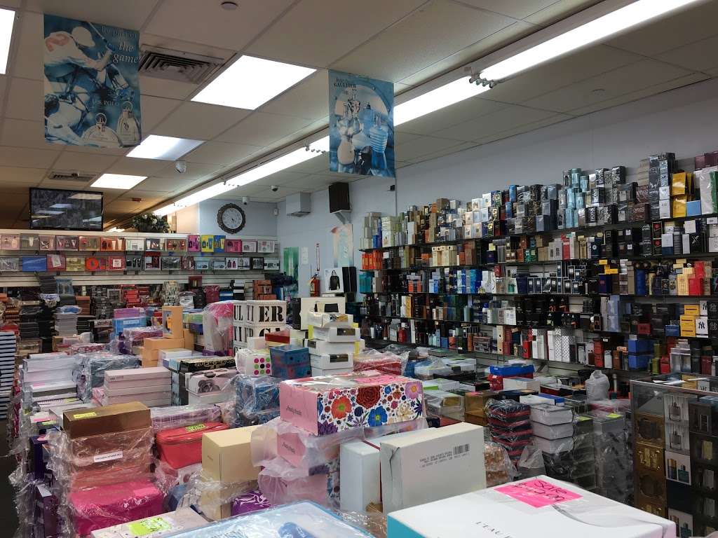 Perfume Factory Outlet | 223 Voice Rd, Carle Place, NY 11514, USA | Phone: (516) 823-5331