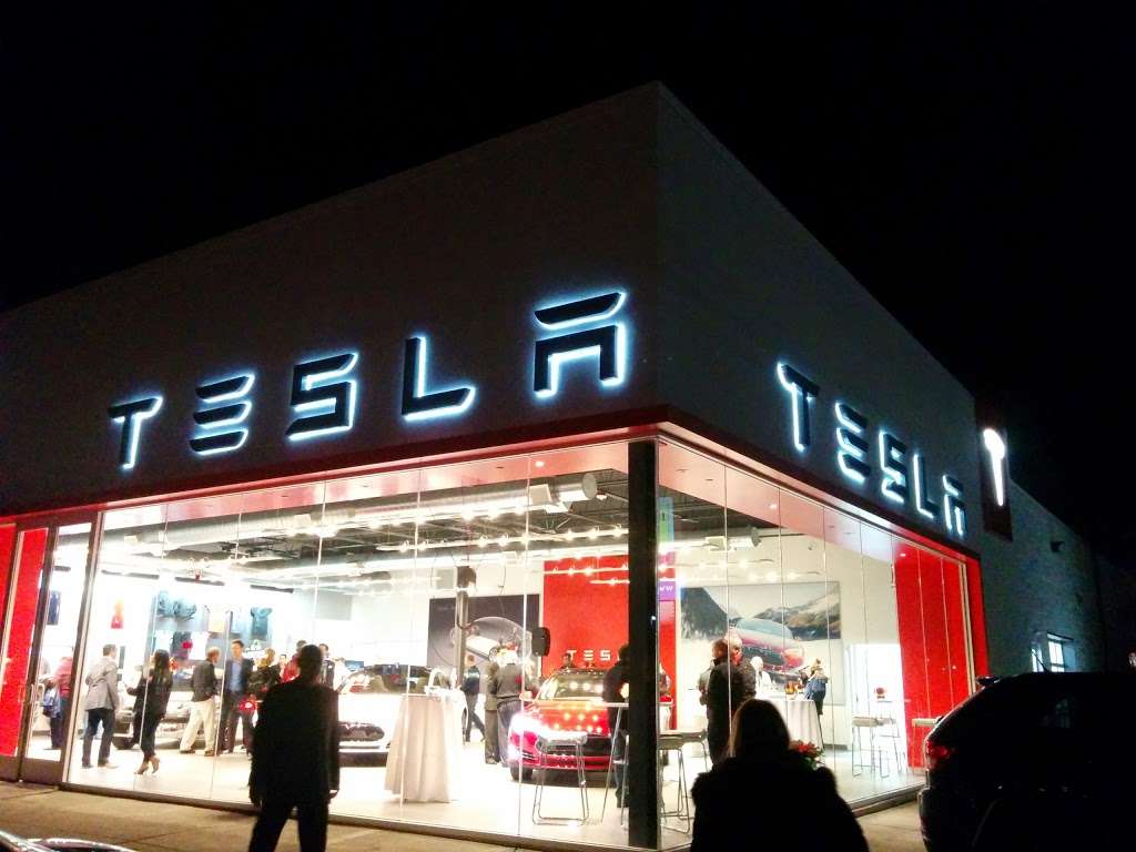 Tesla Service, Sales and Supercharger | 530 NJ-17, Paramus, NJ 07652, USA | Phone: (201) 225-2544