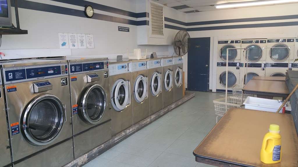 Maple Hill Laundry | 2424 S 34th St, Kansas City, KS 66106 | Phone: (913) 384-1022