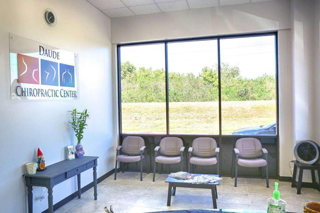 Daude Chiropractic Center | 7746 Hwy 6 V, Missouri City, TX 77459 | Phone: (832) 904-8008