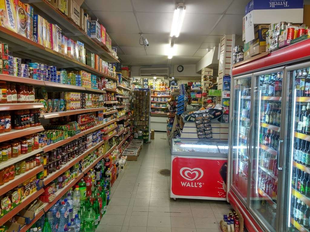 Handy Mini Market | 80 Mountgrove Rd, London N5 2LT, UK | Phone: 020 7359 9024